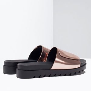Zara Laminated Track Sol Sandals - Rose Gold